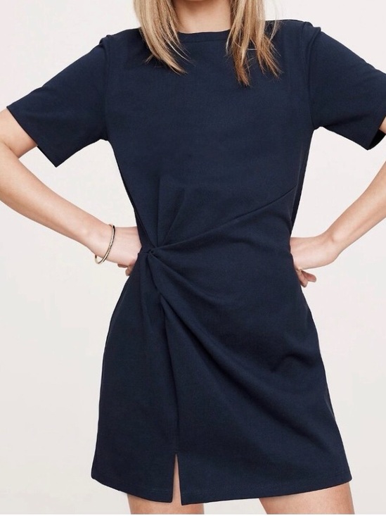 Banana Republic Dresses & Skirts - Banana Republic cotton Twist-Front / twisted t-shirt Dress EUC M navy